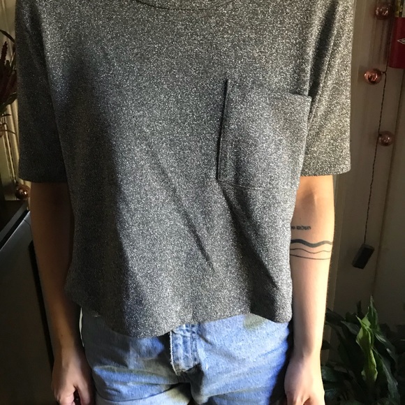 Metallic Top - Picture 4 of 4